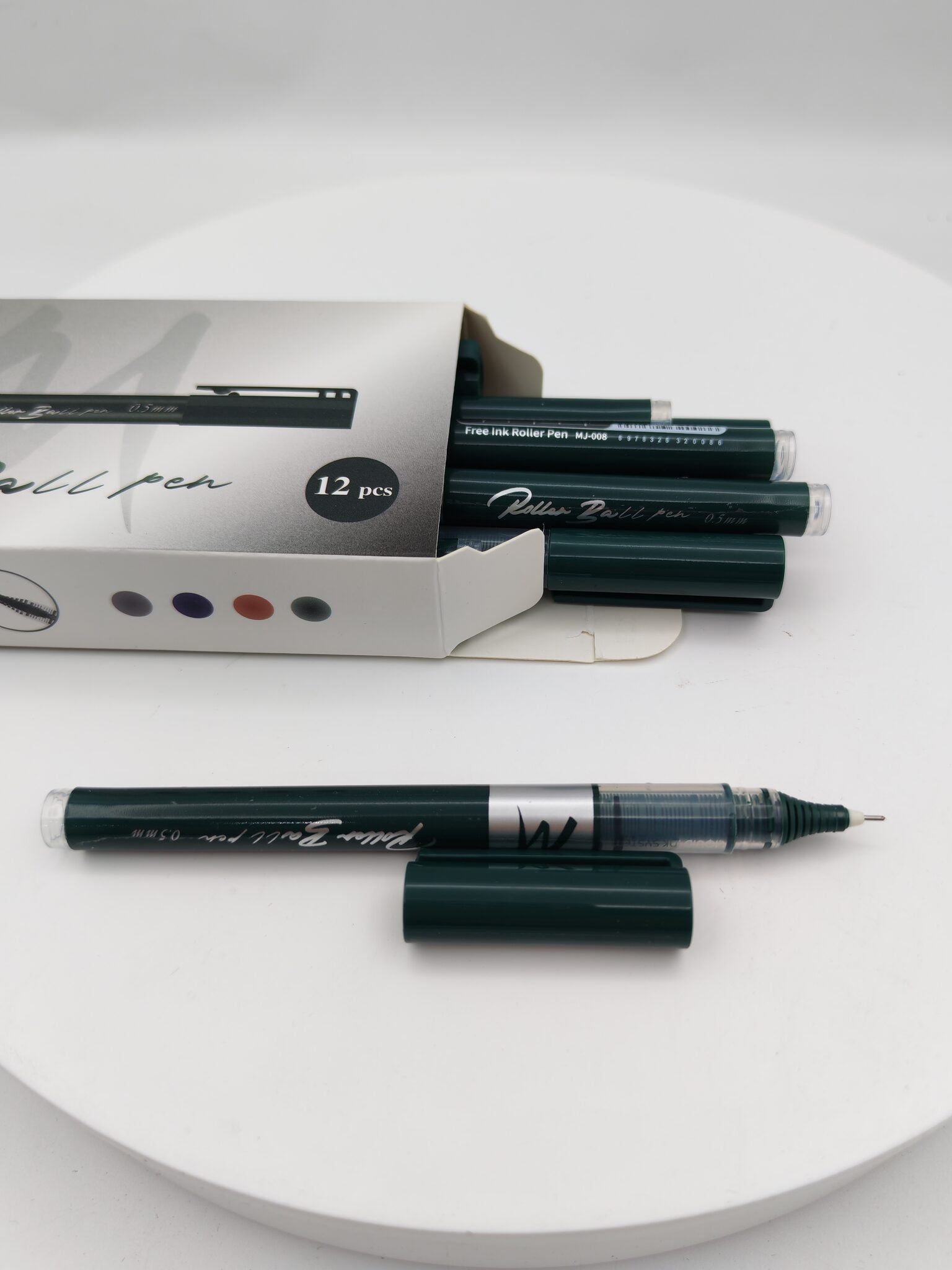قلم حبر اخضر