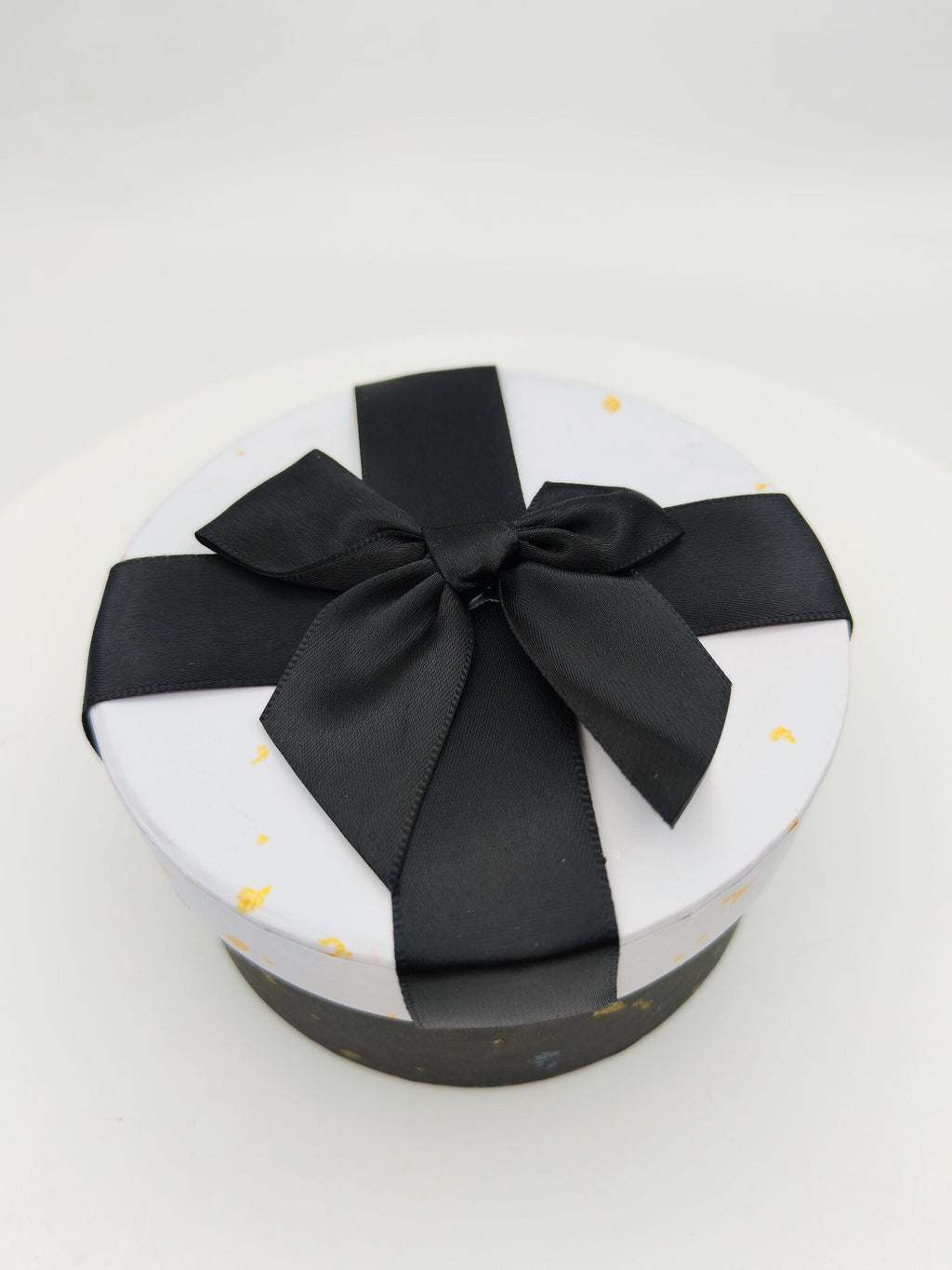 علبة هدايا مقاس 10.8X5.2 CM